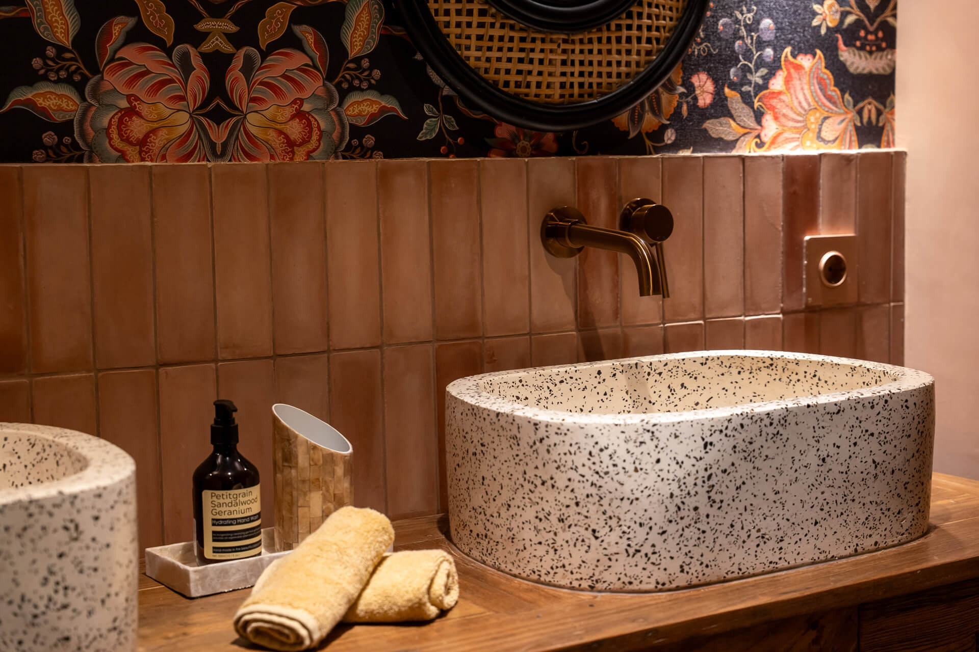 Villa-Lestari-01-Bathroom-1st-Floor-03