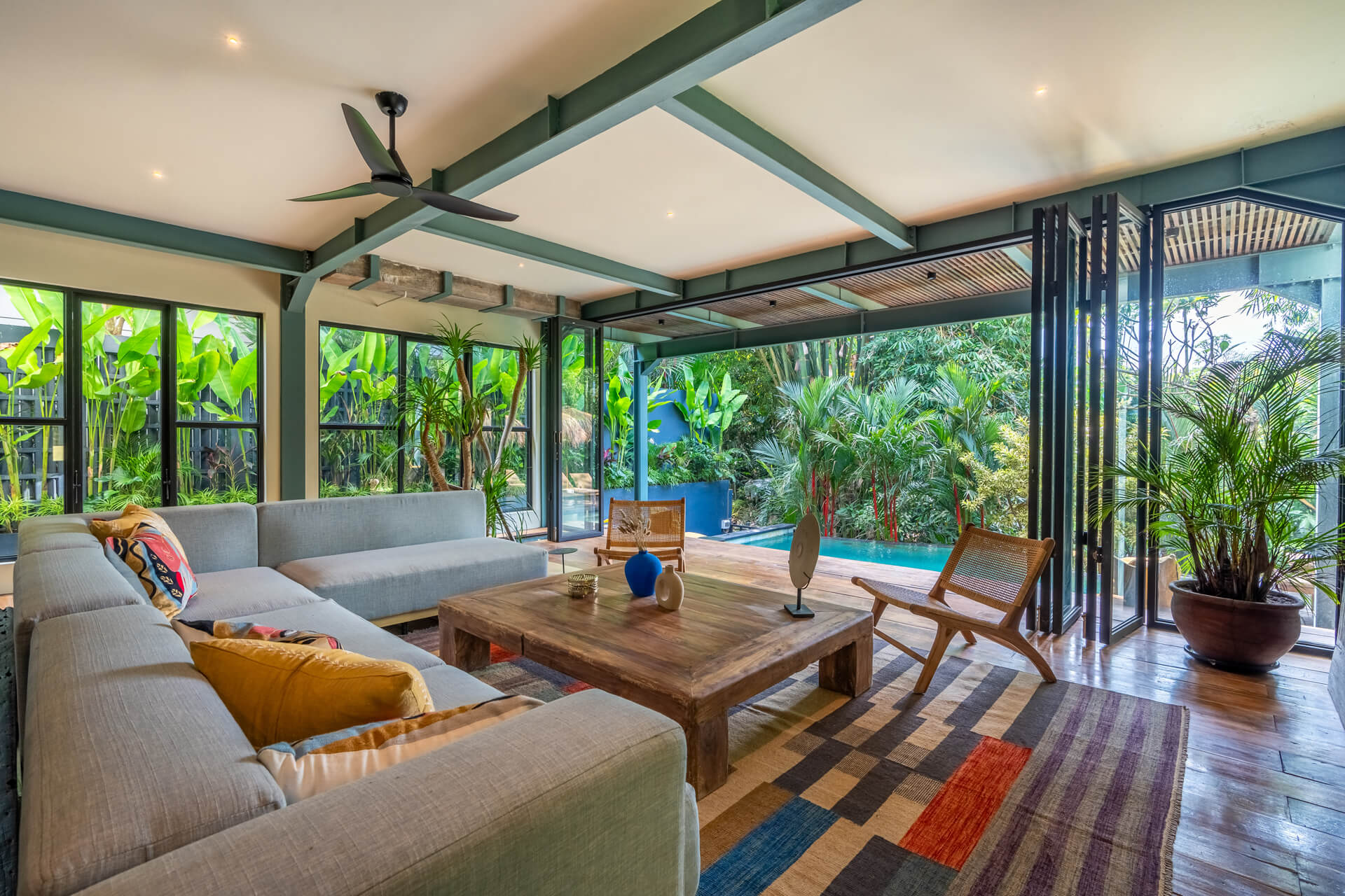 Villa-Lestari-01-Livingroom-1st-Floor-04