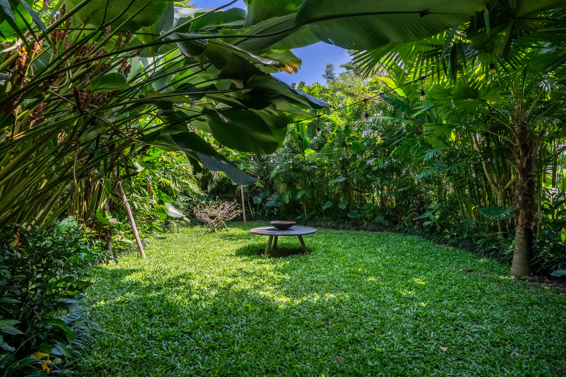 Villa-Lestari-01-Overview-01