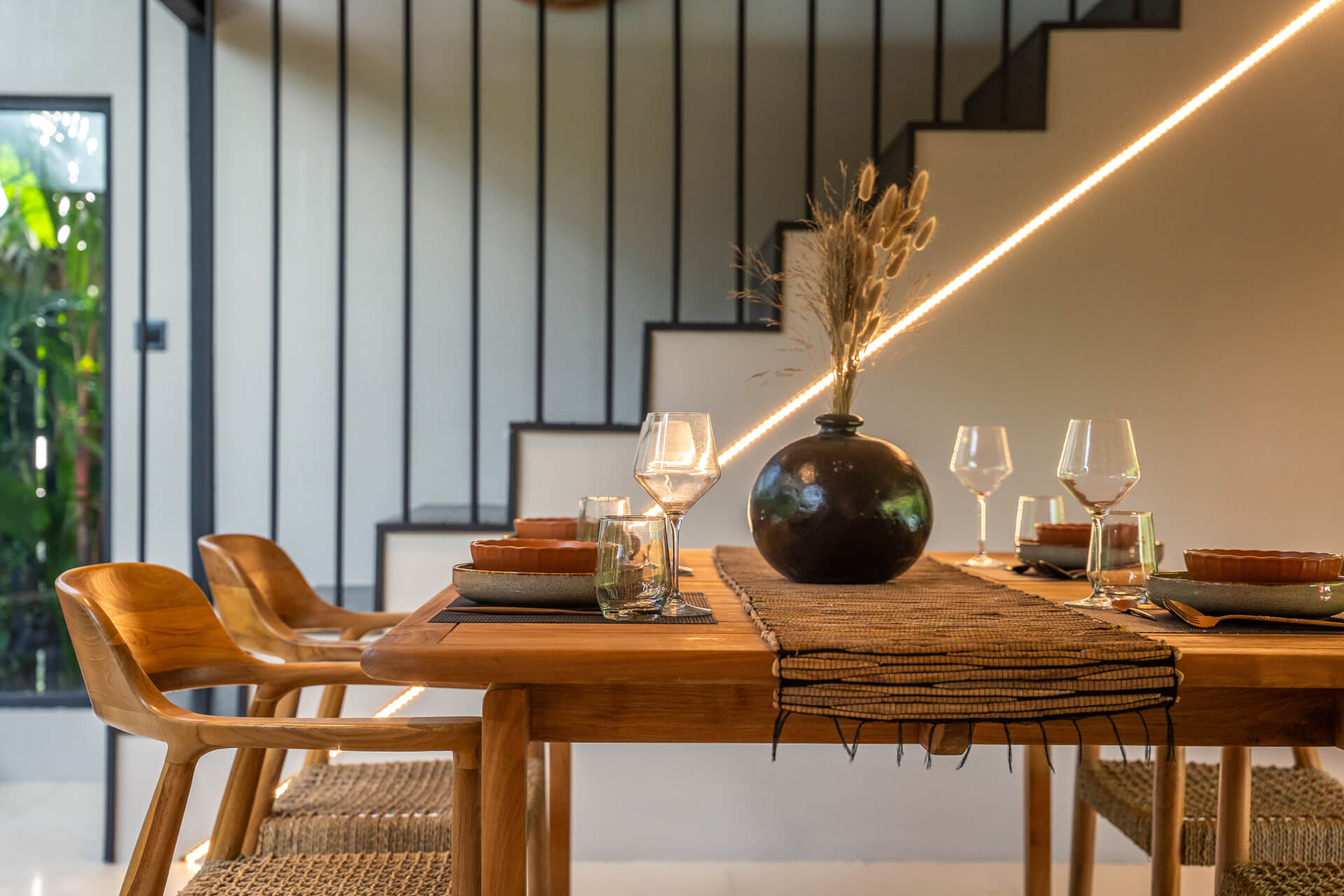 Villa-Lestari-02-Dininroom-05